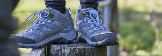 How To Choose Footwear For Hiking?