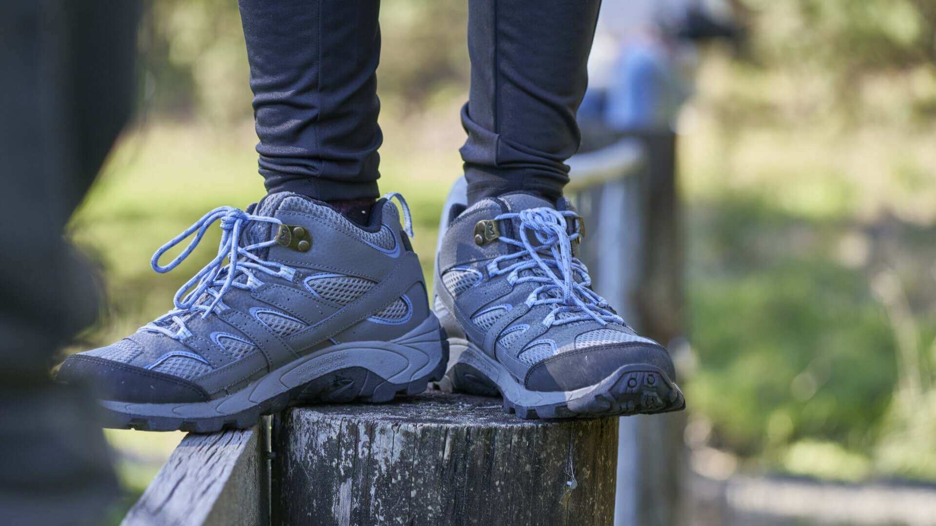 How To Choose Footwear For Hiking?