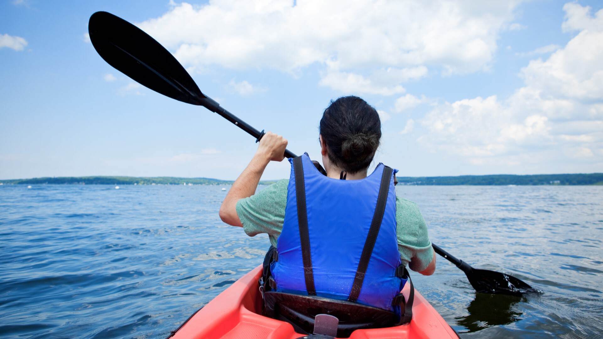 How To Choose Kayak Gear For Comfort & Convenience?