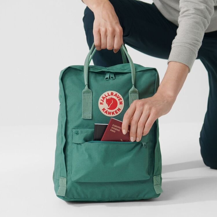 Fjällräven Kånken 16L Daypack Frost Green 16 L