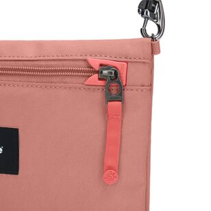 PacsafeGO Crossbody 3.5L Pouch Rose 3.5 L