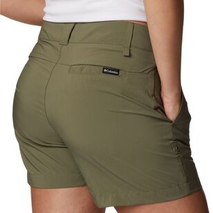 Columbia Women's Ridge Utility Shorts Stone Green