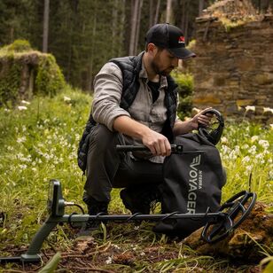 Minelab X-Terra Voyager Metal Detector Multicoloured