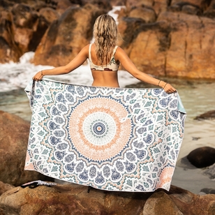 Nakie Sand Free Beach Towel Sound Of Summer