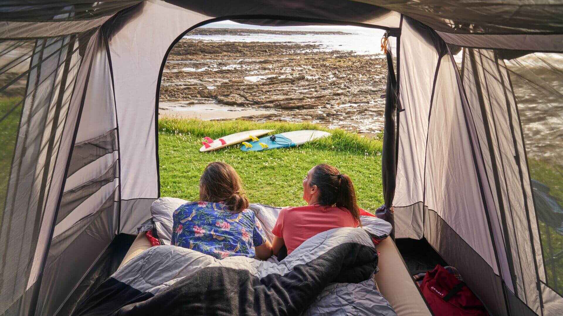 Enjoying The Outdoor View From The Comfort Lying In The Spinifex Moondance 0° Queen Sleeping Bag